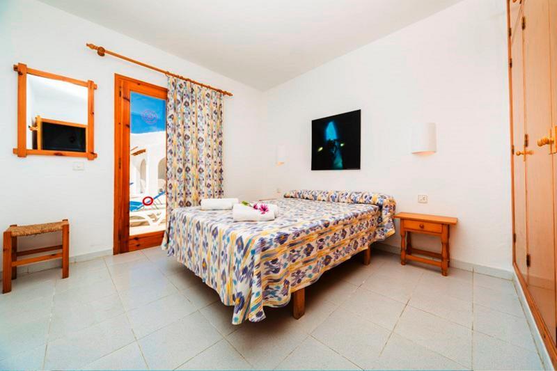 Ferienwohnung Casas Menorquinas Cala Blanca  Exterior foto